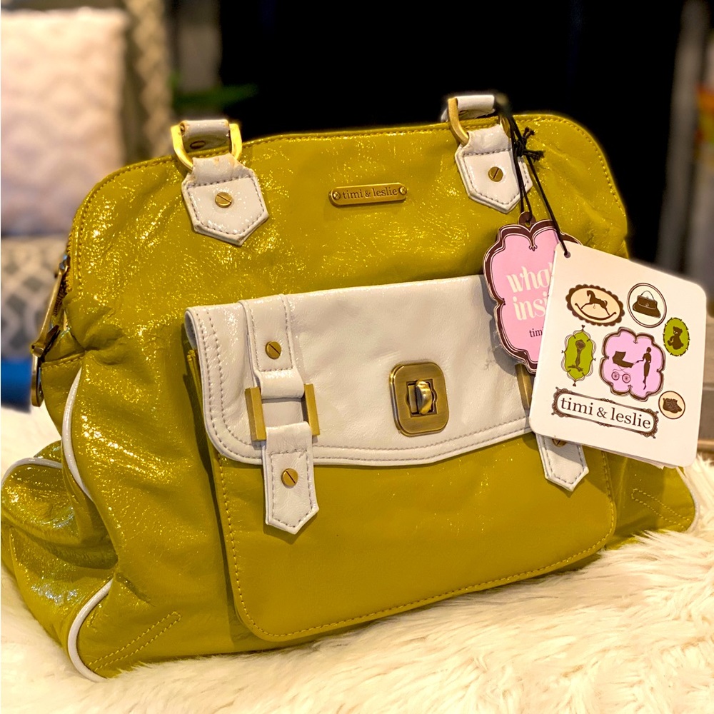 Timi and‎ Leslie Green and White Diaper Bag with Accessories.